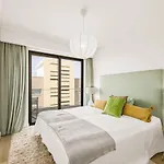Luxury 3-bed Penthouse With Ocean Views, Terrace & Pool 아파트