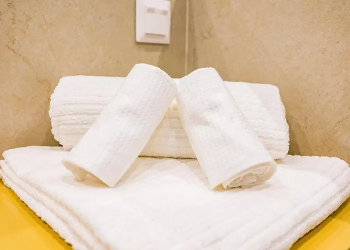 Apartament Luxury 3-bed Penthouse With Ocean Views, Terrace & Pool Quarteira