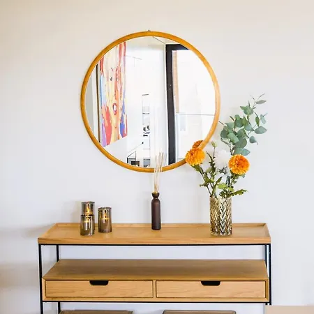 Luxury 3-bed Penthouse With Ocean Views, Terrace & Pool Lejlighed *