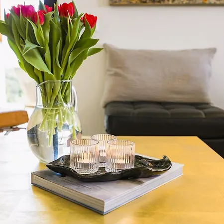 Lejlighed Luxury 3-bed Penthouse With Ocean Views, Terrace & Pool Quarteira